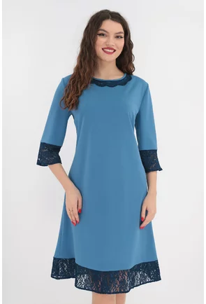 Rochie evazata albastra cu dantela