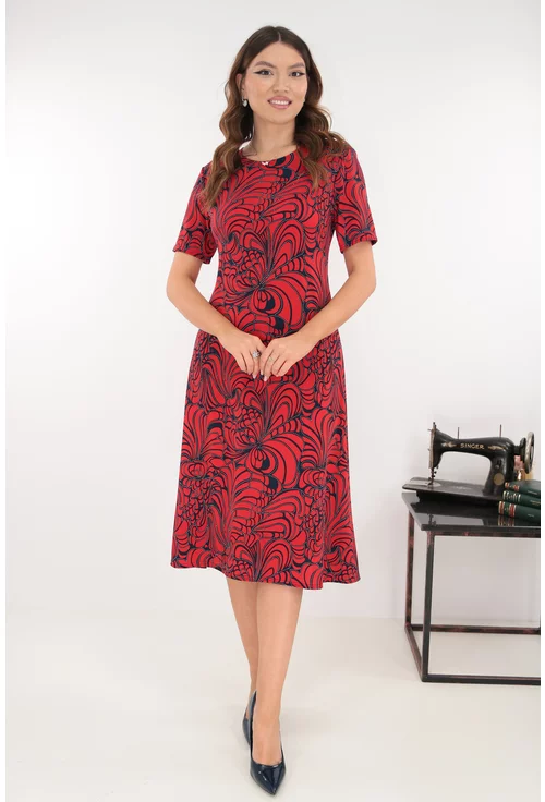 Rochie evazata rosie cu print abstract bleumarin