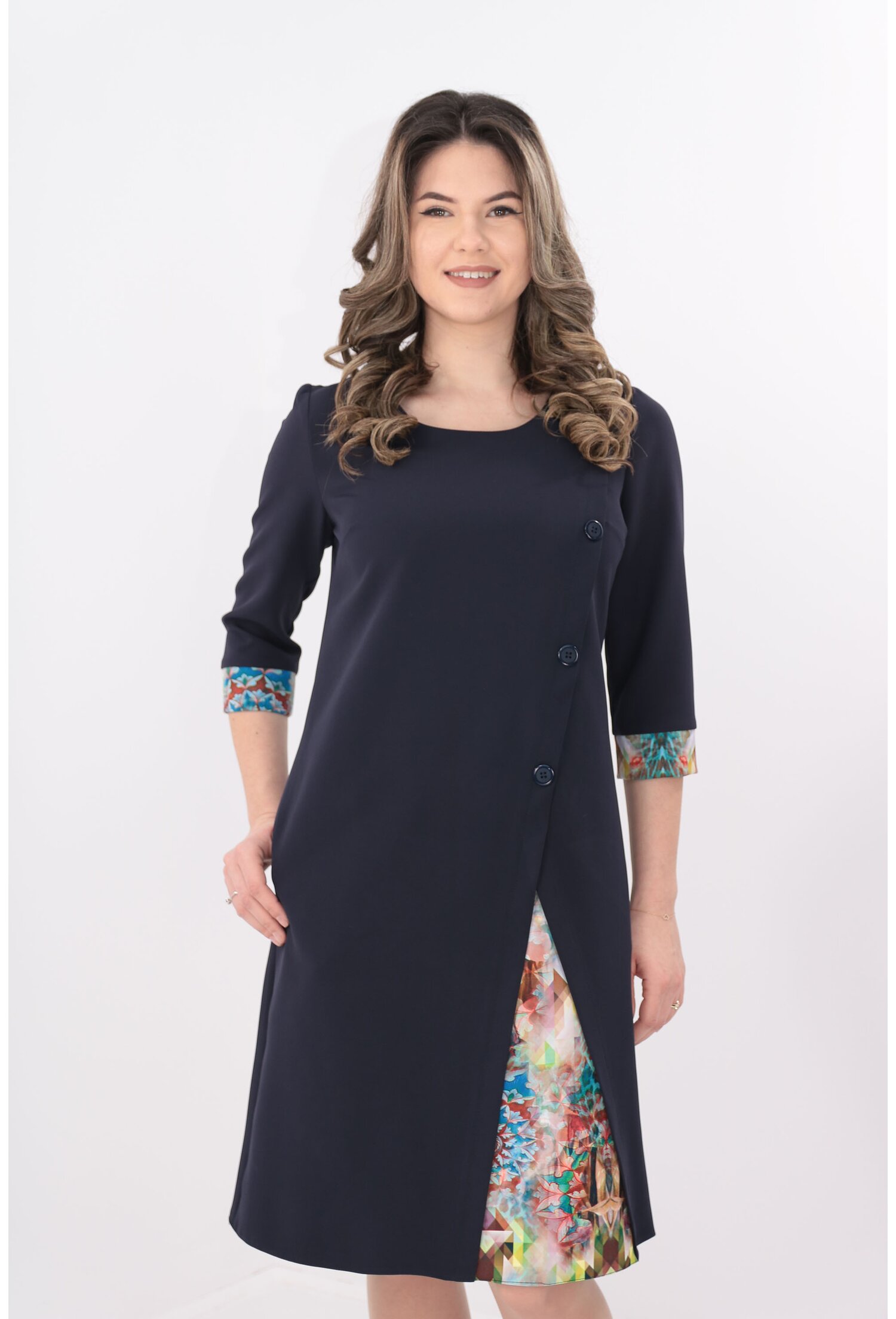 Rochie office bleumarin cu aspect suprapus si print floral