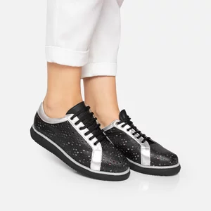 Pantofi casual dama perforati din piele naturala  - 1232 Negru + Argintiu Box